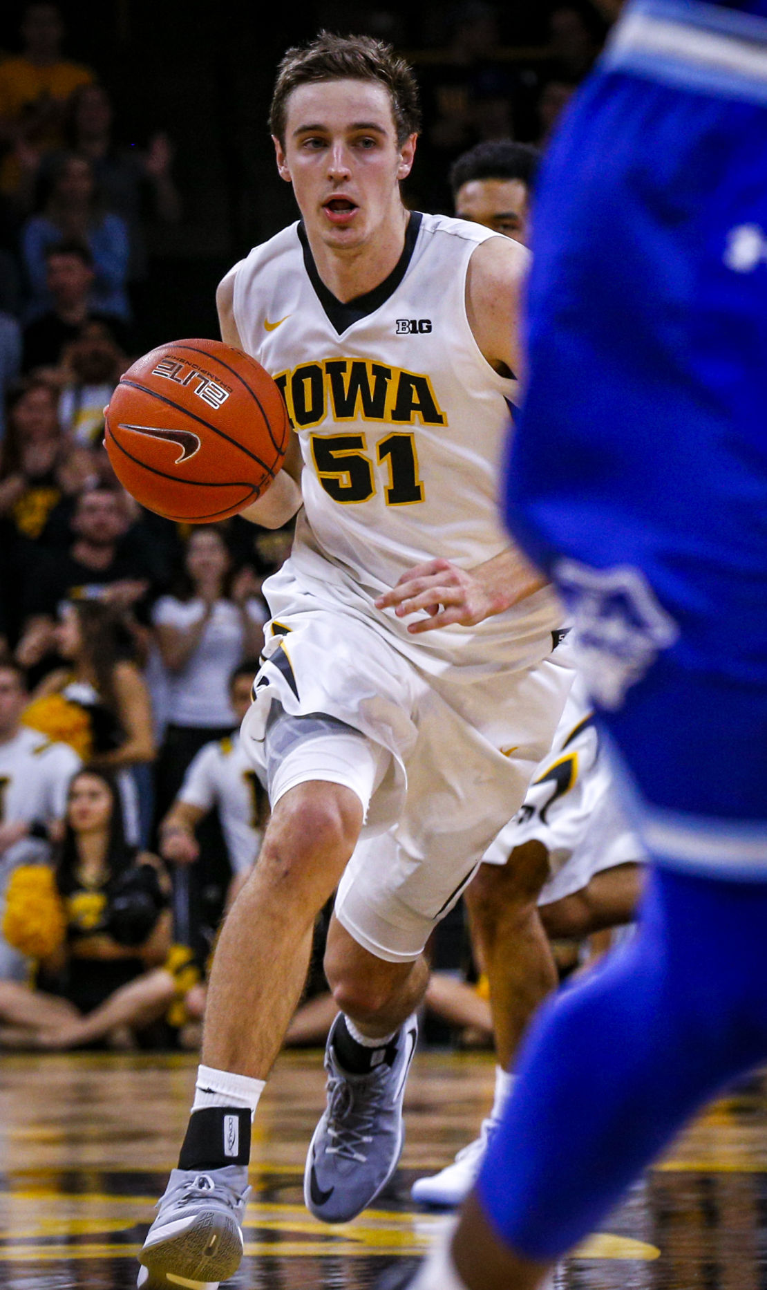 111716-IOWA-BKB-015